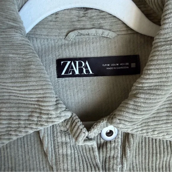 ZARA- Western Green Corduroy Shacket with Frayed Hem - Picture 6 of 7